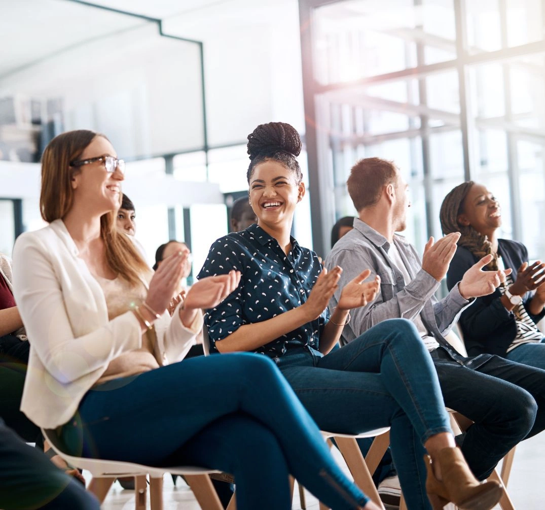 KASA_Recovery_Addiction_Treatment_Program_LA_People_Clapping