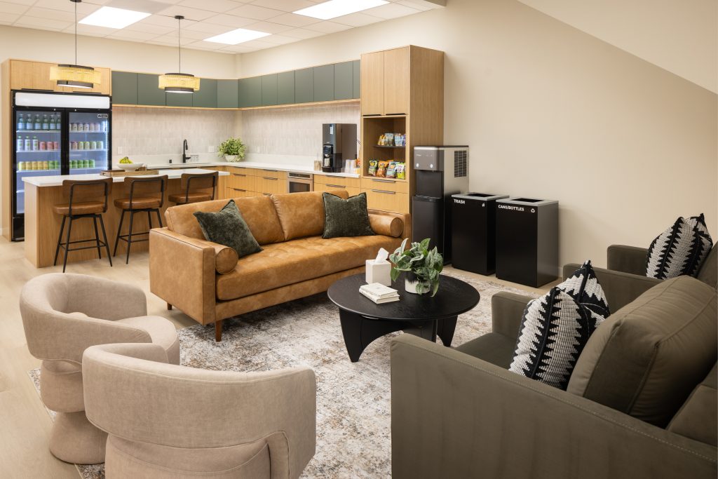 Differences Between Outpatient and Partial Hospitalization Programs